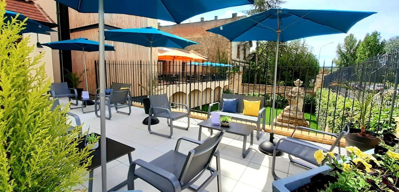 Hotel-Restaurant Des Augustins Saint-Cyprien  Exterior foto